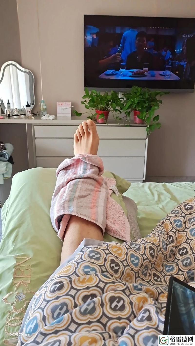  在房间待久了腿软：关于孤独与思考的漫长静谧