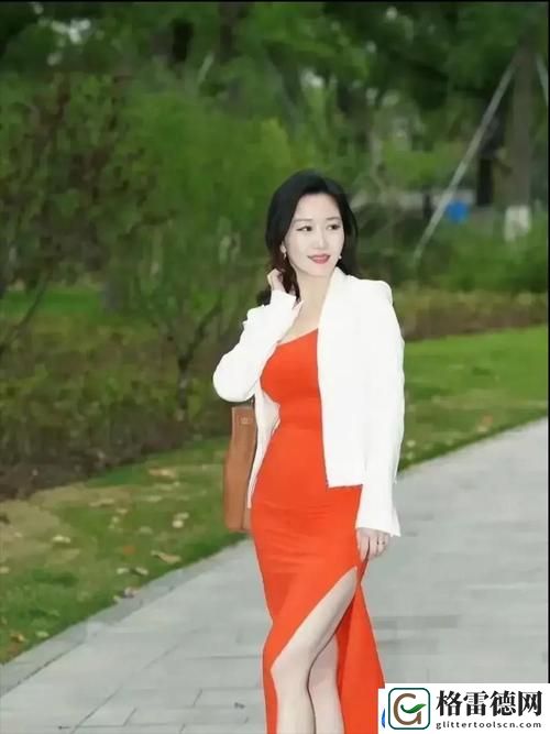 丰满的继牳2理伦片，网友直言：“看得我心跳加速！”