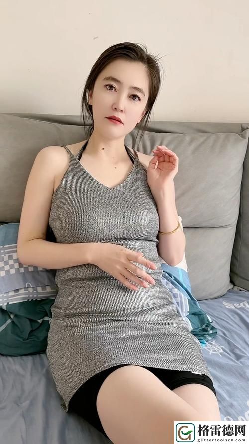 小婕子太紧了进不去引发热议，网友：这到底是个什么梗？