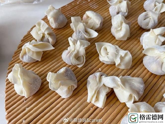 苏软软汆肉的日常三鲜小馄饨