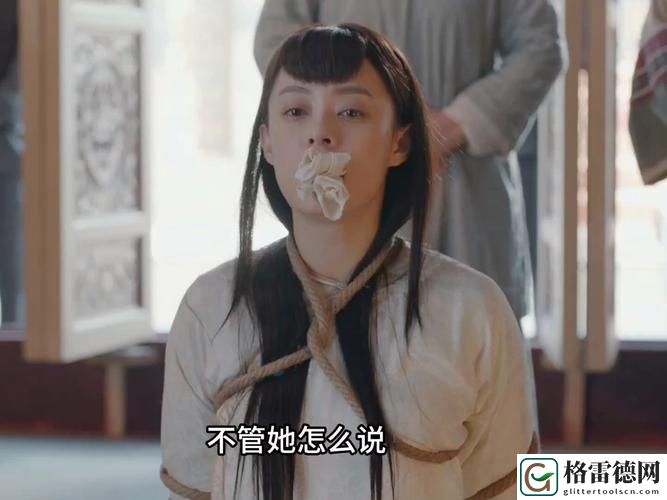 周莹躲进被子里，网友表示：“她真是太可爱了！”